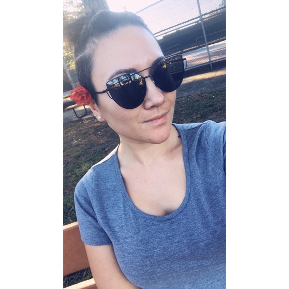 Hi! - Picture 2 of 6